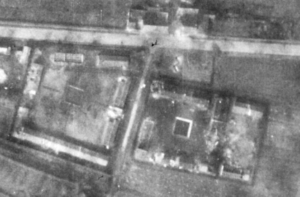 Luftaufnahme des Gestapo-Lagers Neue Bremm vom 25. Februar 1945